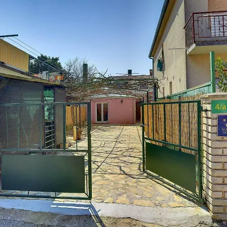 בית נופש Holiday House Dani